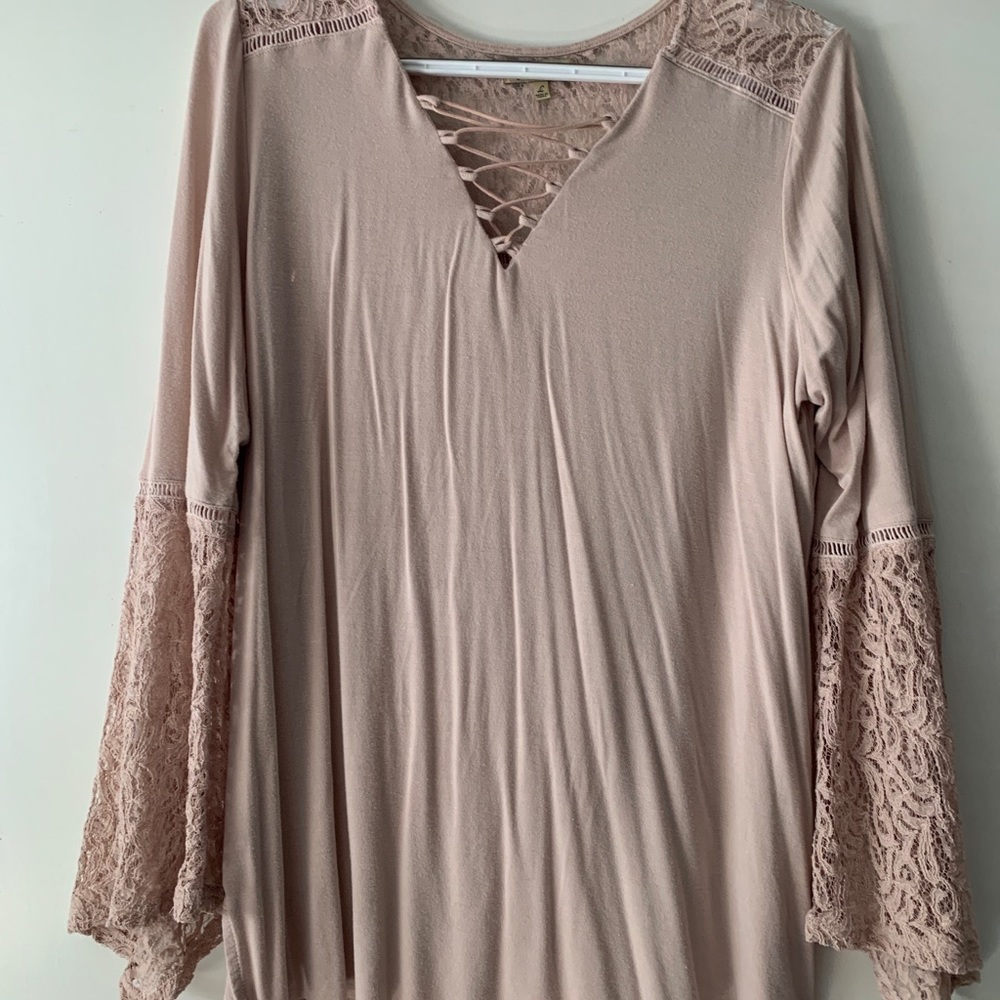 Democracy blouse